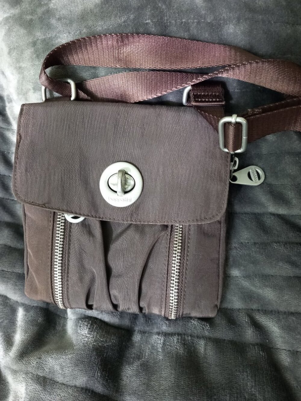 Baggallini Small Brown Crossbody Bag with Silver Accents & Zippers